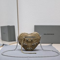 발렌시아가 15.5X4X14cm 032920