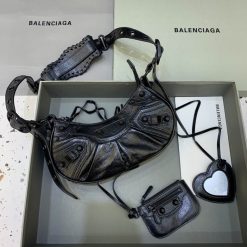 발렌시아가 180607 26X12X6cm
