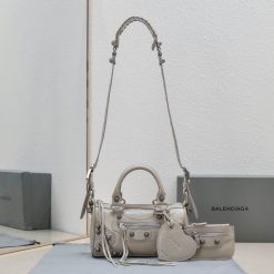 발렌시아가 22X12X10cm 072504
