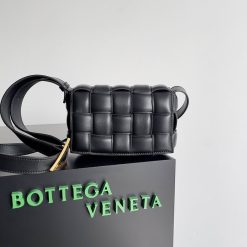 보테가 베네타 Padded 20x7x12.5cm