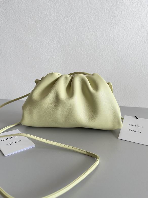 Pouch2023x13x5cm20BG2021201_1421088.jpg